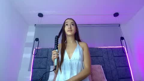 Snapshot of aleka_williams_ chatting on September 30, 9:09 pm aleka_williams_ online show from September 30, 9:09 pm