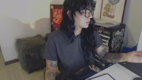 AleksaNoir online show from April 30, 6:14 pm