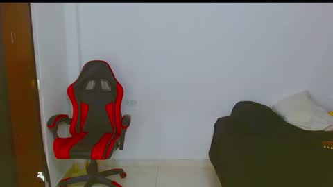 alekshadow online show from March 7, 5:21 pm