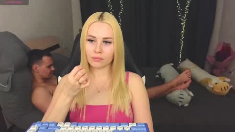 Alena online show from March 1, 4:33 pm