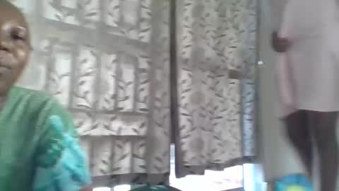 Noreen Kennth and Emilly online show from September 25, 7:23 am