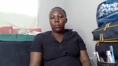 Noreen Kennth and Emilly online show from November 9, 8:12 am