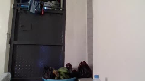 Noreen Kennth and Emilly online show from March 27, 8:26 am