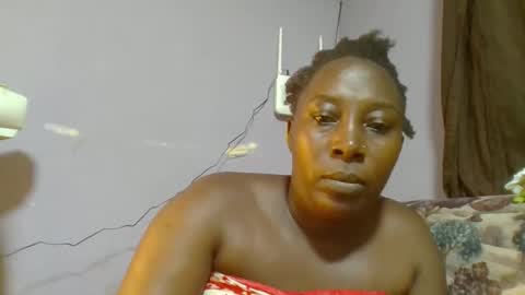 Noreen Kennth and Emilly online show from April 18, 7:07 pm