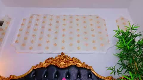 Snapshot of alesha_arabian_ chatting on July 17, 11:09 pm alesha_arabian_ online show from July 17, 11:09 pm