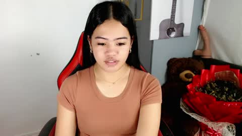Snapshot of alesha_vibe_me chatting on July 15, 2:39 am alesha_vibe_me online show from July 15, 2:39 am