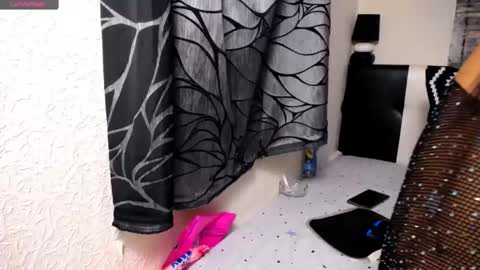 AlesiaSensual online show from December 12, 10:56 am