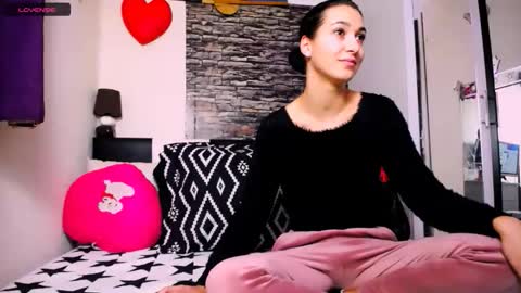 AlesiaSensual online show from November 25, 10:04 am