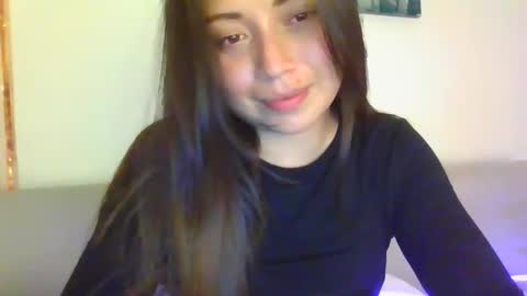 Snapshot of aleska_dollx chatting on November 19, 10:21 pm QUEEN OFF MILk IM BACK 15 NOV online show from November 19, 10:21 pm