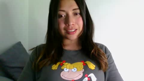 QUEEN OFF MILk  IM BACK  15 NOV online show from April 21, 9:39 pm