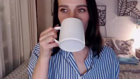 Sandra online show from December 14, 7:03 pm