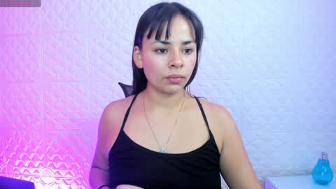 Snapshot of alessandraa_ferri_ chatting on December 4, 9:13 pm Alessandra online show from December 4, 9:13 pm