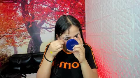 Snapshot of alessandraa_ferri_ chatting on December 26, 9:15 pm Alessandra online show from December 26, 9:15 pm