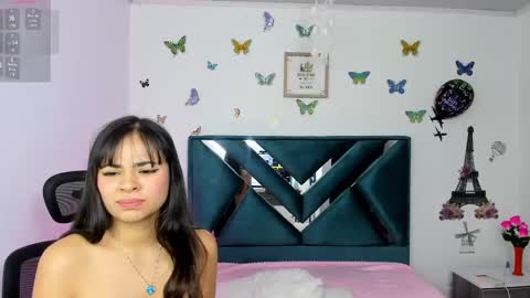 Snapshot of alessandraa_ferri_ chatting on March 4, 10:16 pm Alessandra online show from March 4, 10:16 pm