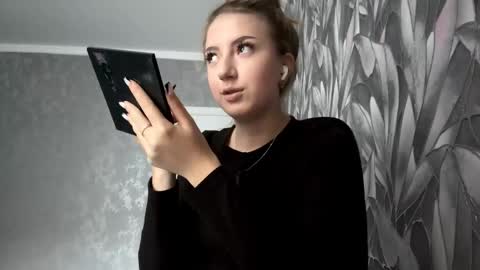 Betty online show from November 14, 10:25 am