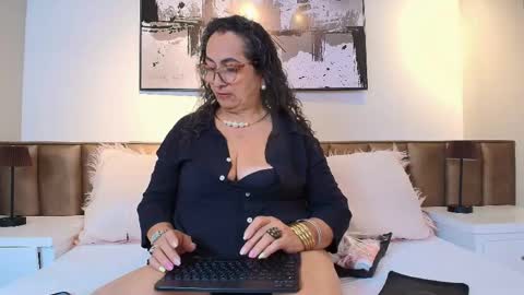 Alessandra online show from June 3, 11:57 am