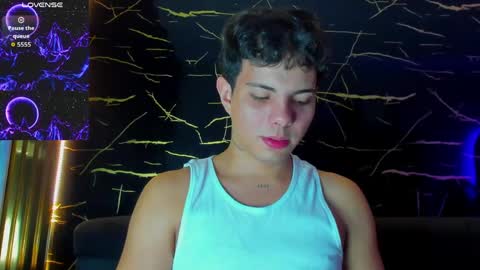 Snapshot of alessandro__777 chatting on June 6, 4:17 am Alessandro online show from June 6, 4:17 am