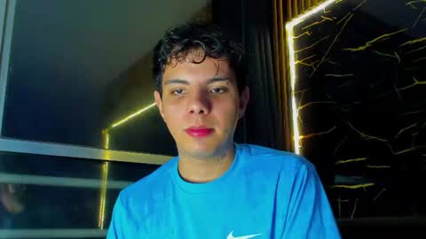 Snapshot of alessandro__777 chatting on June 18, 4:46 am Alessandro online show from June 18, 4:46 am