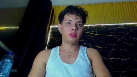 Snapshot of alessandro__777 chatting on July 3, 7:59 am Alessandro online show from July 3, 7:59 am