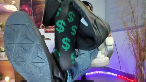 ALESSANDRO  WYE online show from February 5, 8:54 am