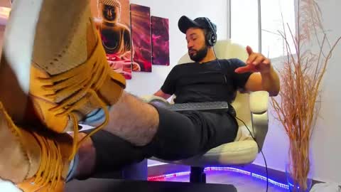 ALESSANDRO  WYE online show from February 25, 9:13 pm