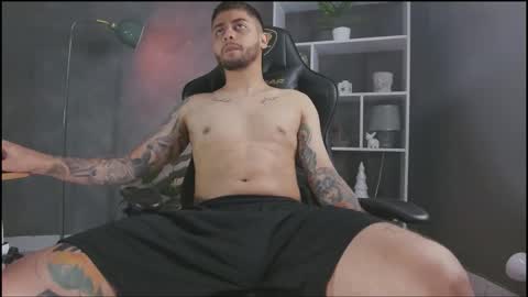 Snapshot of alessandro_duty chatting on September 30, 1:54 am Alessandro INDEPENDENT MODEL online show from September 30, 1:54 am