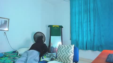 Alessandro Dybala online show from April 11, 12:31 pm