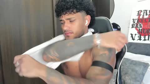 Alessandro Vanni online show from September 30, 1:05 pm