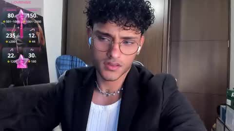 Alessandro Vanni online show from October 28, 8:44 pm