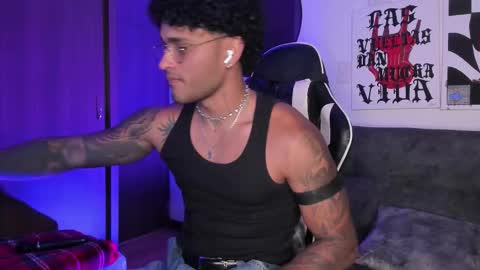 Alessandro Vanni online show from March 18, 2:37 am