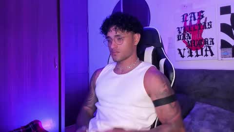 Alessandro Vanni online show from March 19, 2:59 am