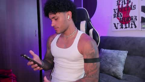 Alessandro Vanni online show from April 21, 1:28 pm