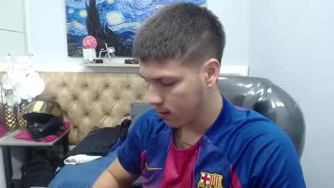 Snapshot of alessandrofranco chatting on March 18, 1:36 pm Alessandro Franco online show from March 18, 1:36 pm