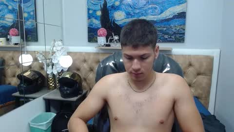 Snapshot of alessandrofranco chatting on March 19, 12:42 pm Alessandro Franco online show from March 19, 12:42 pm