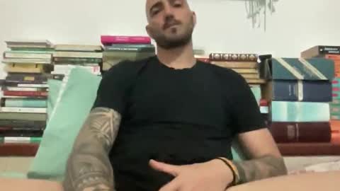 alessandromori91 online show from April 21, 8:23 pm