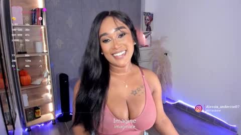 Snapshot of alessia_anderson07 chatting on October 25, 11:10 pm Yy online show from October 25, 11:10 pm