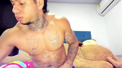 alessia_hot1 online show from April 3, 11:19 am