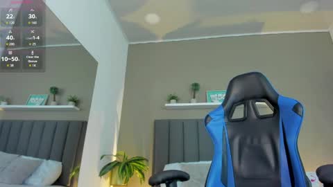 A L E S S I A online show from April 20, 7:37 pm