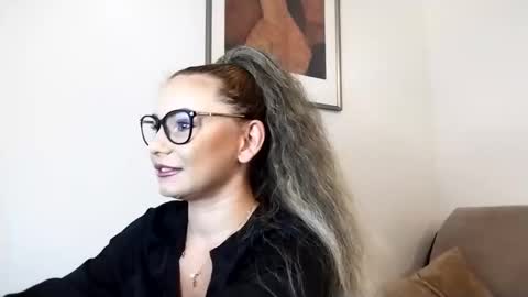 Snapshot of alessiacreed chatting on October 5, 8:18 pm AlessiaCreed online show from October 5, 8:18 pm