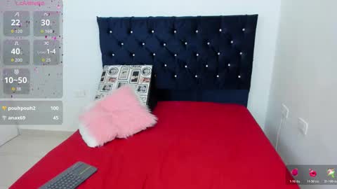 Snapshot of alessiakaunn chatting on October 23, 11:46 pm Alison online show from October 23, 11:46 pm