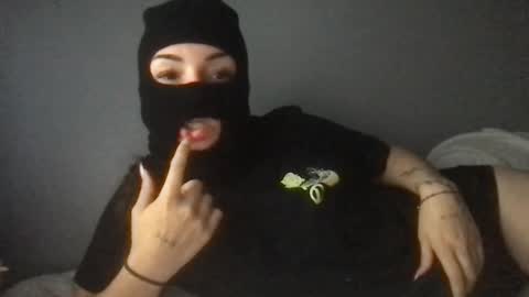 Snapshot of alessiasnow chatting on November 13, 11:47 pm Alessia Snow online show from November 13, 11:47 pm