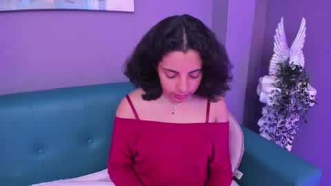 alessiia__ online show from December 23, 3:15 am