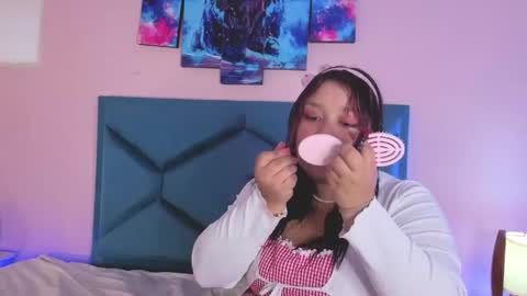 AleSweett online show from April 17, 12:19 pm