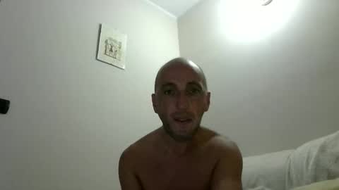 alex120475 online show from October 26, 10:25 pm