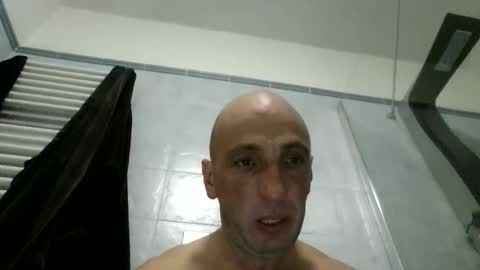 Snapshot of alex120475 chatting on February 25, 9:02 pm alex120475 online show from February 25, 9:02 pm