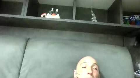 Snapshot of alex120475 chatting on March 26, 8:58 pm alex120475 online show from March 26, 8:58 pm