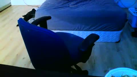 alex42696969 online show from October 18, 2:03 am