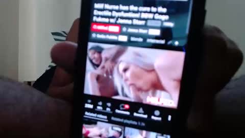 Snapshot of alex55191955 chatting on November 19, 9:37 pm alex55191955 online show from November 19, 9:37 pm