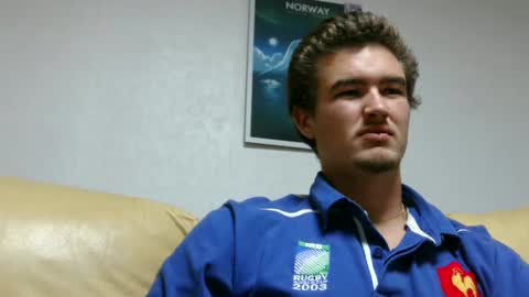 Snapshot of alex83530 chatting on December 7, 3:08 pm Alex83530 online show from December 7, 3:08 pm