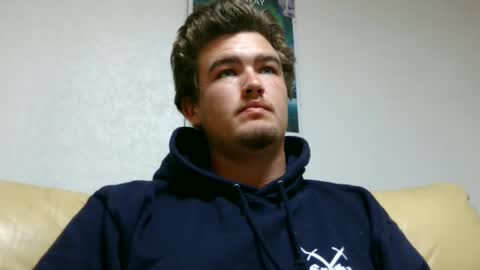 Snapshot of alex83530 chatting on December 30, 3:13 pm Alex83530 online show from December 30, 3:13 pm